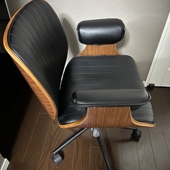デスクチェアの画像