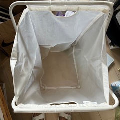 ランドリー収納の画像