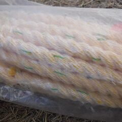 未使用トラック（KP）ロープ　2000円　径12㎜長さ20m　引取限定の画像