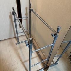 アイリスオーヤマ ハンガーラック 押入れ収納 伸縮の画像