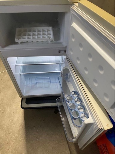 グランドライン 2ドアレトロ冷凍冷蔵庫 クラシカル アイボリー ARD