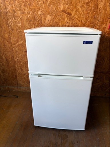 A1813 YAMADA ヤマダ電機 2ドア冷蔵庫 90L 2020年製
