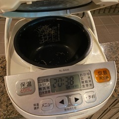 象印　ハイパワー炊飯器　3号炊きの画像