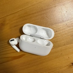 ＊ジャンク品＊アップル AirPods 第1世代
の画像