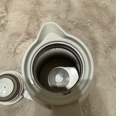 スリーコインズ❤︎卓上ポットの画像