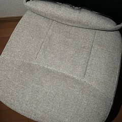 【お取引予定の方が決まりました】椅子 ファブリック 回転式の画像