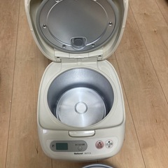 美品　炊飯器　national SR-FY10 　の画像