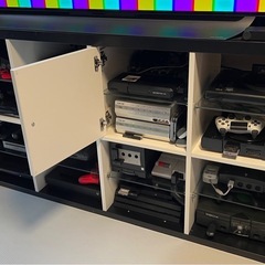 IKEA カラックス　モノクロ　廃盤色＋ガラス棚板8枚の画像