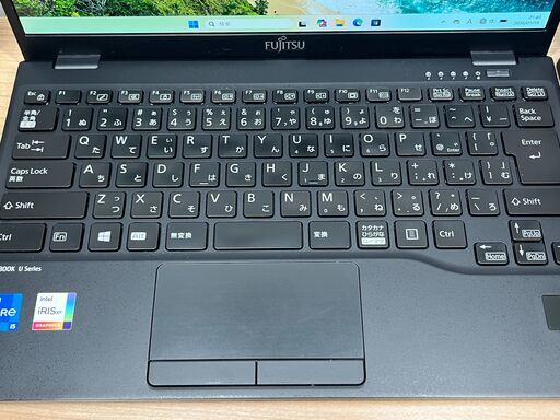 極美品〉1292 Fujitsu Lifebook U9311/F 8GB/SSD256 第11世代 office2024 軽量　ノー