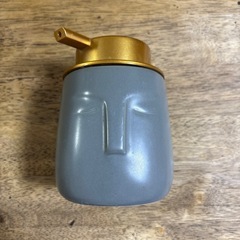 モアイ像風 ソープディスペンサー 陶器の画像