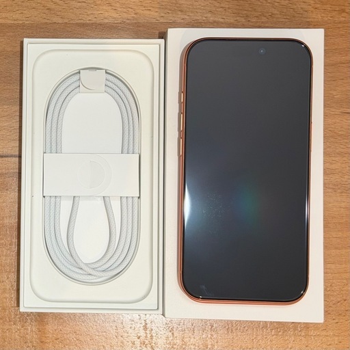 Apple iPhone17 Pro コズミックオレンジ 256GB
