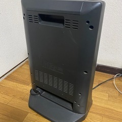 　電気ストーブの画像