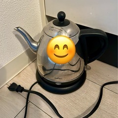 電気ポットの画像