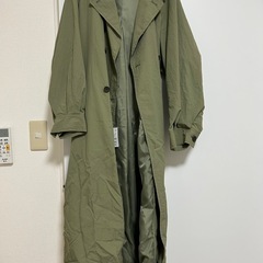 トレンチコート新品未使の画像