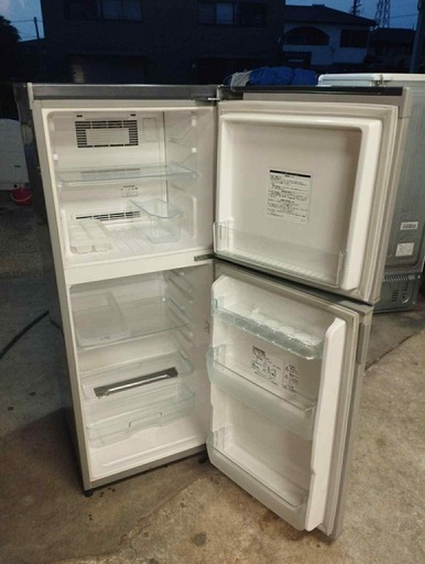 7024【美品】 電子式鮮度保持冷蔵庫 鮮度くん ダイワ DAIWA 4ドア