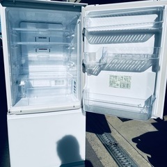 ☘️ シャープ冷凍冷蔵庫 SJ-GW35G-W☘️350L ♻️ 2021年製👌配達設置対応可❗️引き取り場合28000円です。の画像