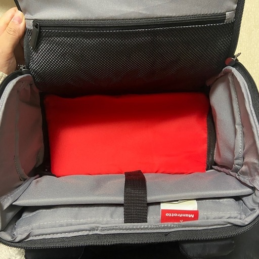 【新品】カメラリュック　Manfrotto マンフロット MB MA-BP-TL-CA バックパック 黒