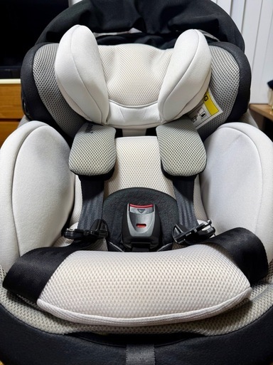 Combi チャイルドシート THE S ZC-690 エッグショック