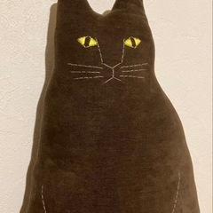 Tomotake 動物クッション（黒猫 ネロ）の画像
