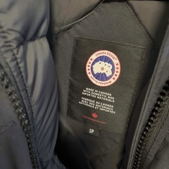 カナダグース ダウンジャケット　レディースSの画像