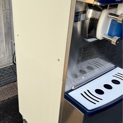 【動作確認済み】2020年製 NISSEI 日世 業務用 ソフトクリームフリーザー NA-6448WE 三相200V ペダル式 ソフトサーバー 人気モデル 大阪発の画像