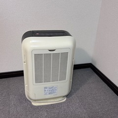 東芝 除湿機 RAD-DN70の画像