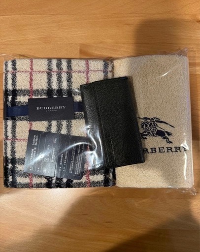 BURBERRY キーケース タオルセット