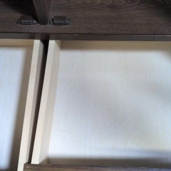 アンティーク風　本棚　ガラス戸付き　キャビネットの画像