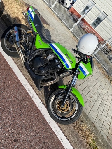 zrx400一型