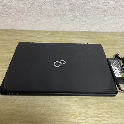 ★☆ 爆速 Core i7 SSD480GB 8GB ノートPC Office