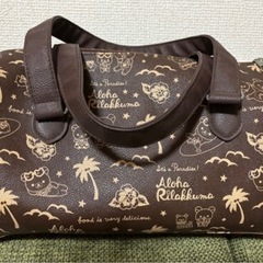 リラックマのぬいぐるみとミニボストンバッグの３点セットの画像