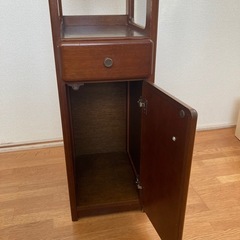 電話台、レトロ
 の画像