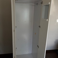 お取引中　洋服タンス　ワードローブ　家具専門店購入の画像