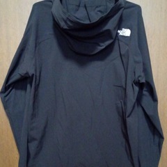 ノースフェイス エボリューションジャケットの画像