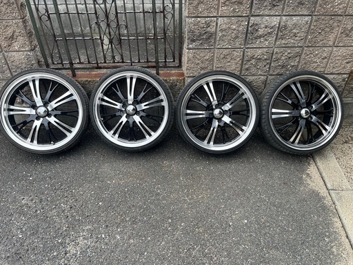 4本セット　 18インチ タントカスタム　LA600S 軽自動車　ダイハツ
