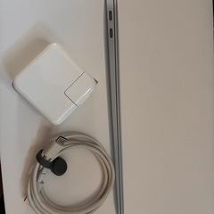 Apple MacBook air M1 スペースグレーの画像