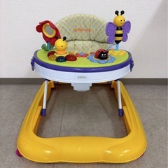 ヤ
W家B#454 歩行器 KATOJI ベビーウォーカー カトージ ベビー用品 ベビー用品 2WAY おもちゃ テーブル カラフル 折りたたみ コンパクト 中古の画像