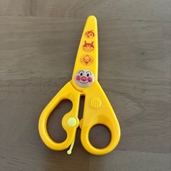 アンパンマン初めてのハサミの画像