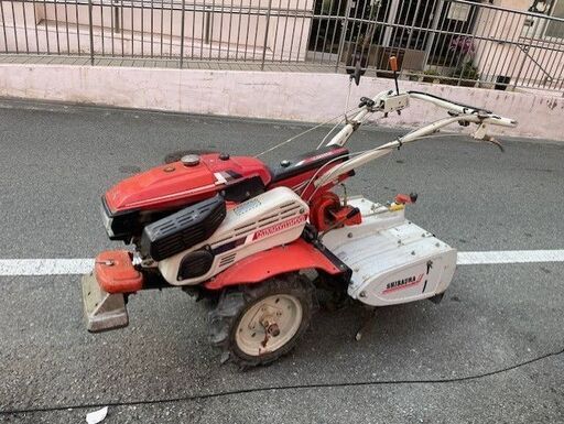 農機具コンバイン