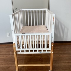 ベビーベッド【町田市再生家具】　253022の画像