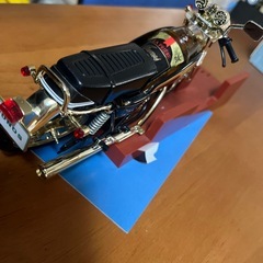 バイク置き物　お酒の画像