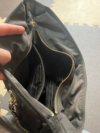 早い者勝ちPRADA     正規品　ショルダーバッグ