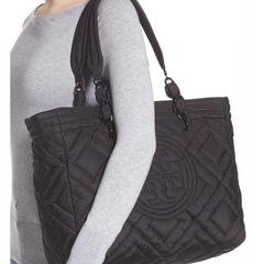 未使用に近い　定価8万トリーバーチの画像