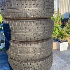 17インチ冬タイヤ山ありの画像