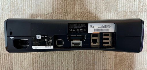 おもちゃ Xbox 360 Slim (1439) & Kinect Set