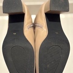 R&E ベージュ　ブーツの画像