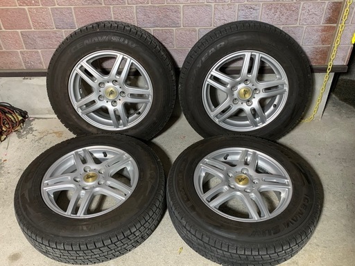 パジェロミニ、テリオス用スタッドレスホイールセット　バリ山です