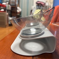 値下げしましたペットボウル犬猫 フードボウルの画像