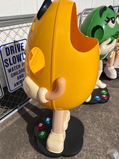 M&M's 店頭ディスプレイ　エムアンドエムズ