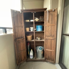 木製のナチュラルな収納庫 の画像